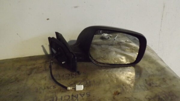 RETROVISOR DERECHO TOYOTA YARIS (KSP9/SCP9/NLP9) 1.4 Turbodiesel CAT
