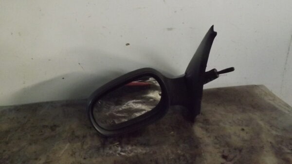 RETROVISOR IZQUIERDO RENAULT CLIO II FASE II (B/CB0) 1.5 dCi Diesel
