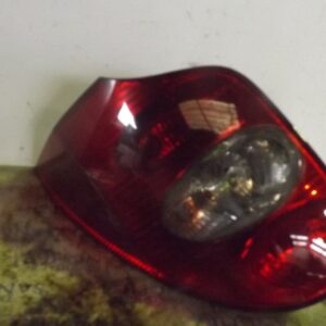 PILOTO TRASERO IZQUIERDO RENAULT LAGUNA II GRANDTOUR (KG0) 1.9 dCi Diesel
