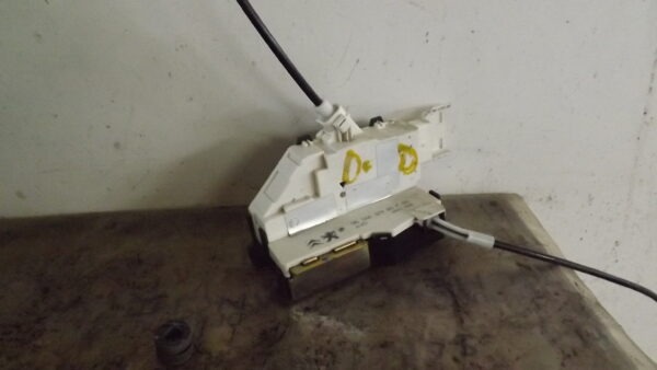 CERRADURA PUERTA DELANTERA DERECHA PEUGEOT 407 2.0 16V HDi CAT (RHR / DW10BTED4)