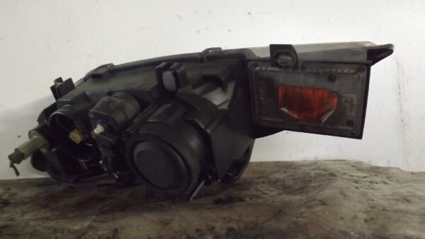 FARO IZQUIERDO NISSAN PRIMERA BERLINA (P11) 2.0 16V CAT