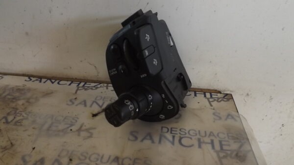 MANDO LIMPIA RENAULT CLIO III 1.5 dCi Diesel
