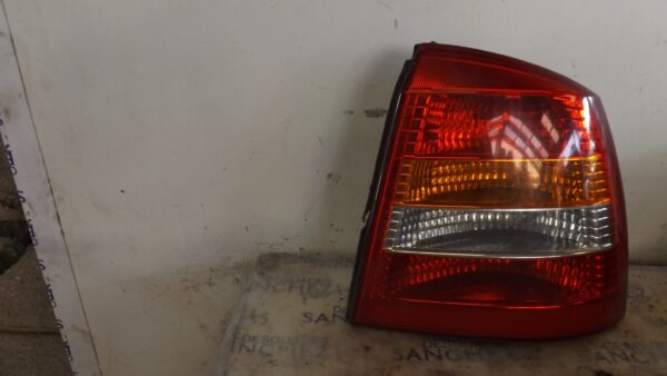 PILOTO TRASERO DERECHO OPEL ASTRA G BERLINA 2.0 16V DI CAT (X 20 DTL / LD3)