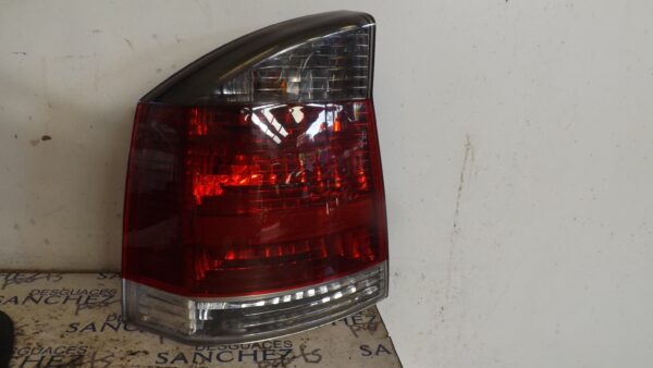 PILOTO TRASERO IZQUIERDO OPEL VECTRA C BERLINA *
