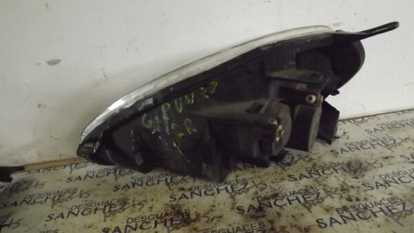 FARO IZQUIERDO FIAT GRANDE PUNTO (199) *