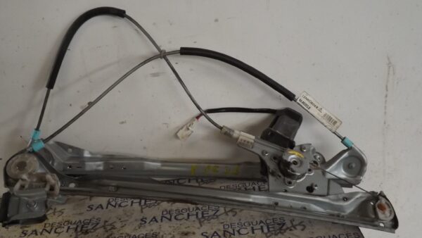 MOTOR ELEVALUNAS DELANTERO IZQUIERDO FORD FOCUS BERLINA (CAK) *