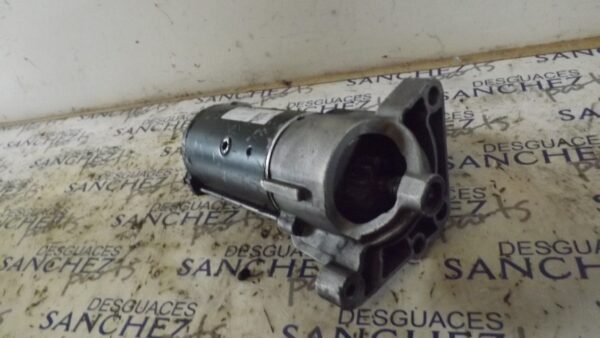 MOTOR ARRANQUE RENAULT TRAFIC  CAJA CERRADA        (AB 4.01) *