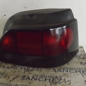 PILOTO TRASERO DERECHO RENAULT CLIO I FASE I+II  (B/C57) *