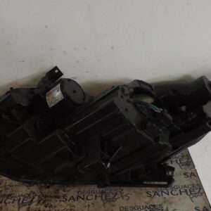 FARO DERECHO OPEL ZAFIRA TOURER (09.2011->) *