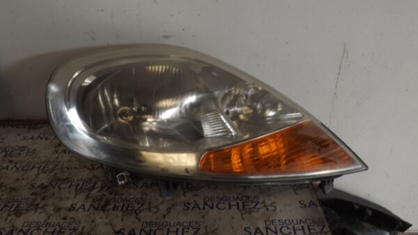 FARO DERECHO NISSAN PRIMASTAR           (X83) *