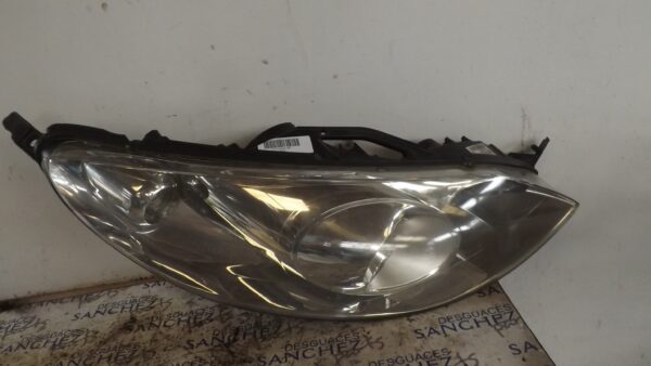 FARO DERECHO PEUGEOT 407 *