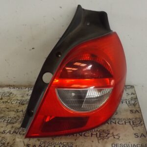 PILOTO TRASERO DERECHO RENAULT CLIO III *