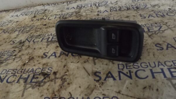 MANDO ELEVALUNAS DELANTERO IZQUIERDO FORD FIESTA (CCN) *