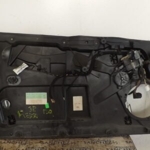 MOTOR ELEVALUNAS DELANTERO IZQUIERDO FORD FIESTA (CB1) *