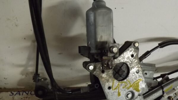 MOTOR ELEVALUNAS DELANTERO DERECHO VOLKSWAGEN POLO BERLINA (6N1) * - Imagen 2