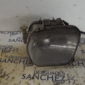 FARO ANTINIEBLA DERECHO MERCEDES-BENZ BM SERIE 210 BERLINA *