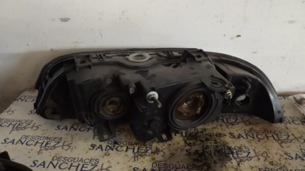 FARO DERECHO BMW SERIE 5 BERLINA (E39) * - Imagen 2