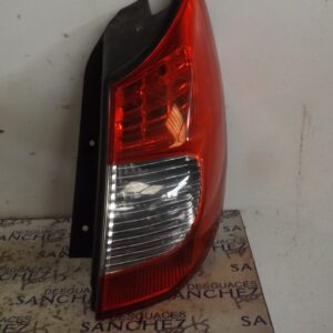 PILOTO TRASERO DERECHO RENAULT SCENIC II *