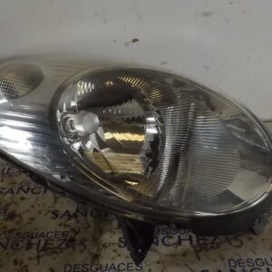 FARO DERECHO NISSAN MICRA (K12E) *