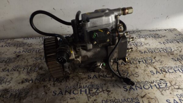 BOMBA INYECCION RENAULT LAGUNA (B56) *