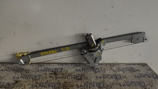 MOTOR ELEVALUNAS DELANTERO DERECHO OPEL VIVARO *