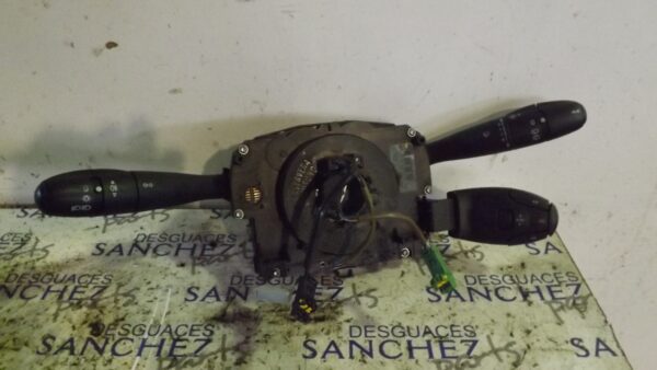 MANDO MULTIFUNCION PEUGEOT 207 *