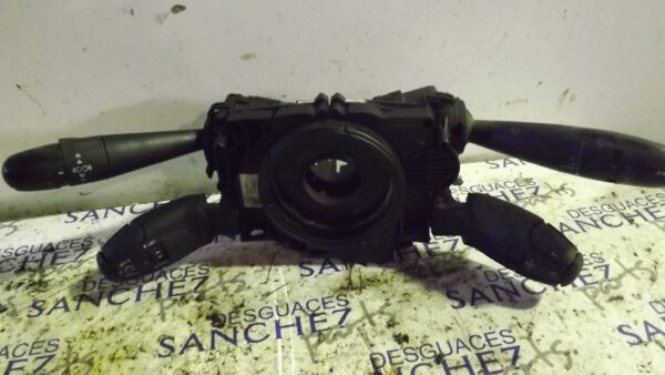 MANDO MULTIFUNCION PEUGEOT 3008 (05.2009->) *