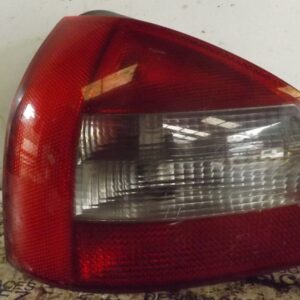 PILOTO TRASERO IZQUIERDO AUDI A3 (8L) *