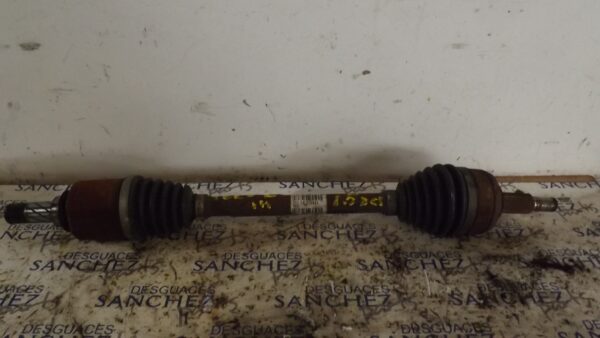 TRANSMISION DELANTERA IZQUIERDA RENAULT SCENIC III *
