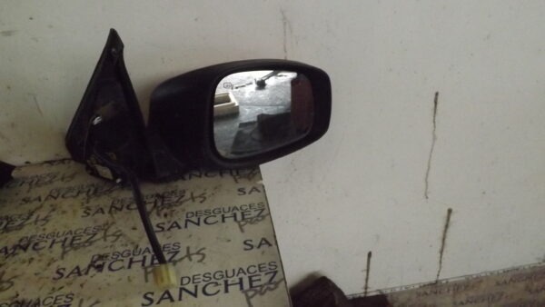 RETROVISOR DERECHO SUZUKI SWIFT BERLINA  (MZ) *