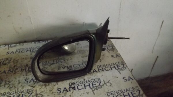RETROVISOR IZQUIERDO OPEL CORSA B *