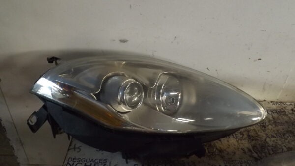 FARO DERECHO FIAT BRAVO (198) *