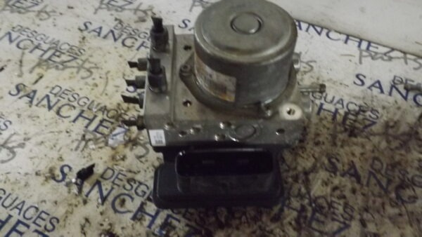 ABS NISSAN JUKE (F15)(06.2010->) *
