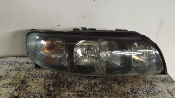 FARO DERECHO VOLVO S 60 BERLINA *