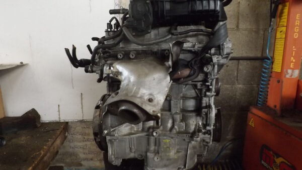 MOTOR COMPLETO NISSAN JUKE (F15)(06.2010->) *