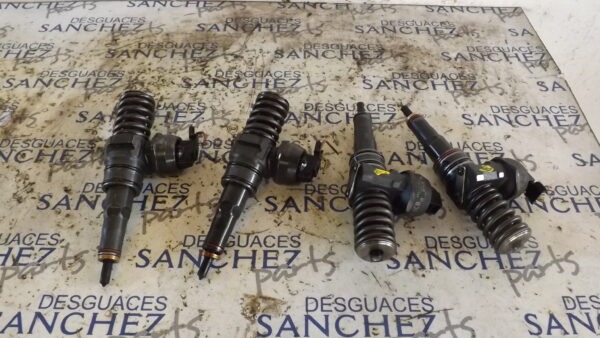 INYECTOR VOLKSWAGEN GOLF V BERLINA (1K1) *
