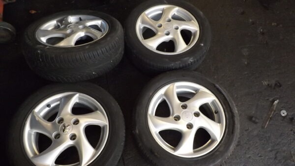 LLANTA PEUGEOT 206 BERLINA * - Imagen 2