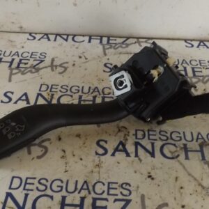 MANDO LUCES AUDI A3 (8P) *