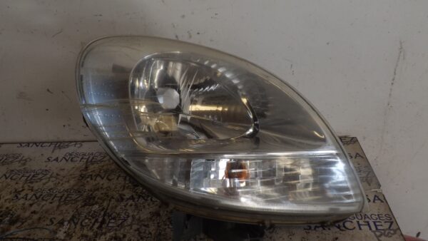 FARO DERECHO RENAULT KANGOO (F/KC0) *