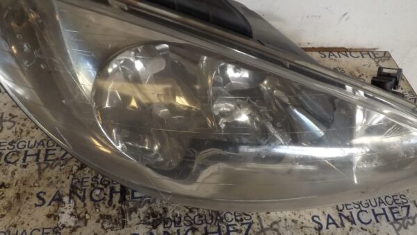 FARO DERECHO PEUGEOT 206 BERLINA * - Imagen 2