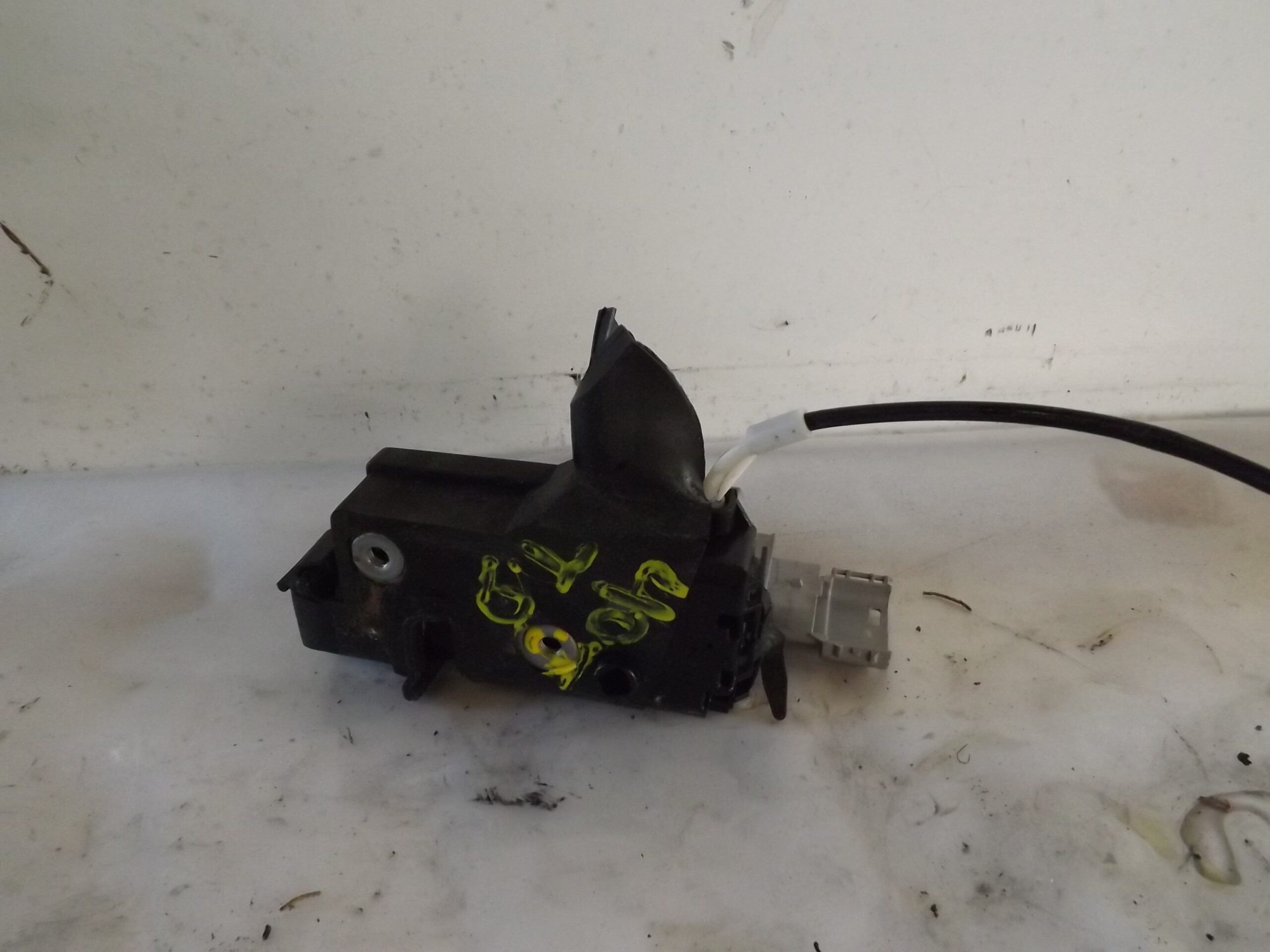 CERRADURA PUERTA TRASERA DERECHA PEUGEOT 407 2.0 16V CAT (RFJ / EW10A)