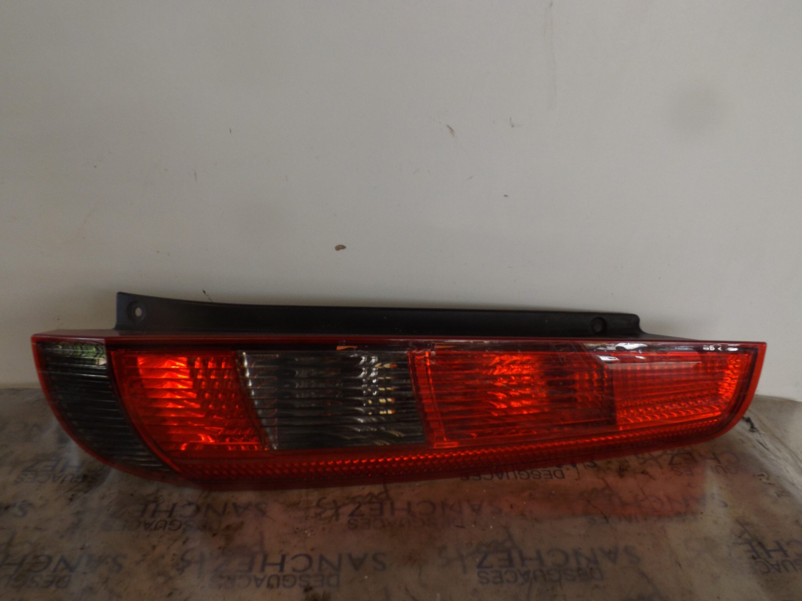 PILOTO TRASERO DERECHO FORD FIESTA (CBK) 1.4 TDCi CAT