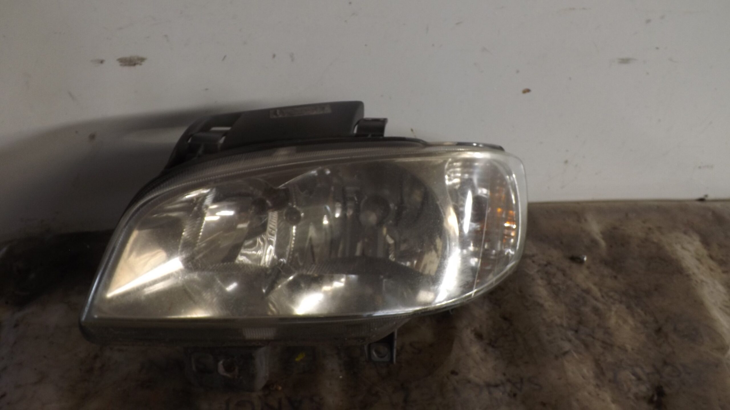 FARO IZQUIERDO SEAT IBIZA (6K1) 1.9 SDI