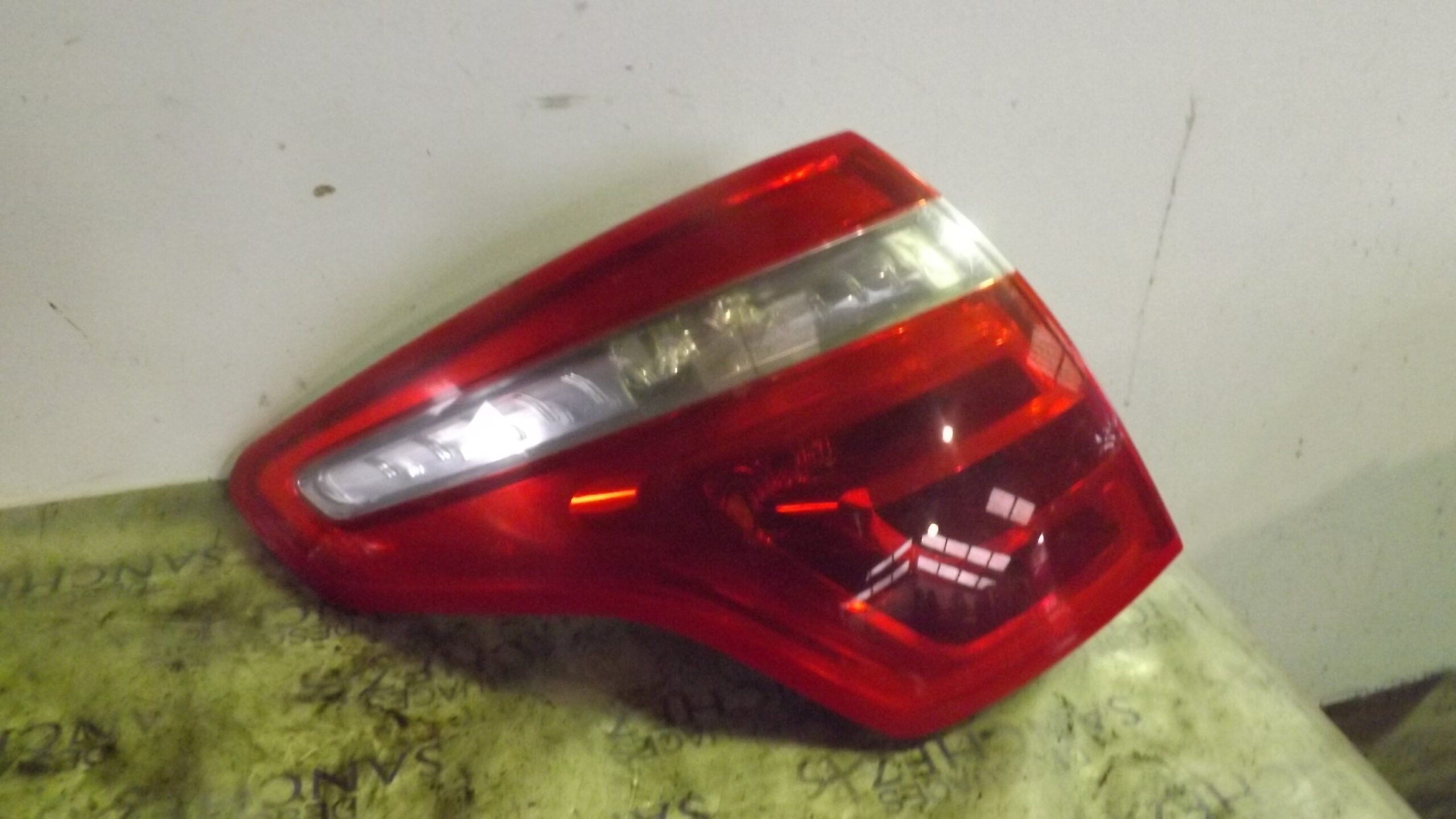 PILOTO TRASERO IZQUIERDO CITROEN C4 PICASSO 1.6 16V HDi FAP