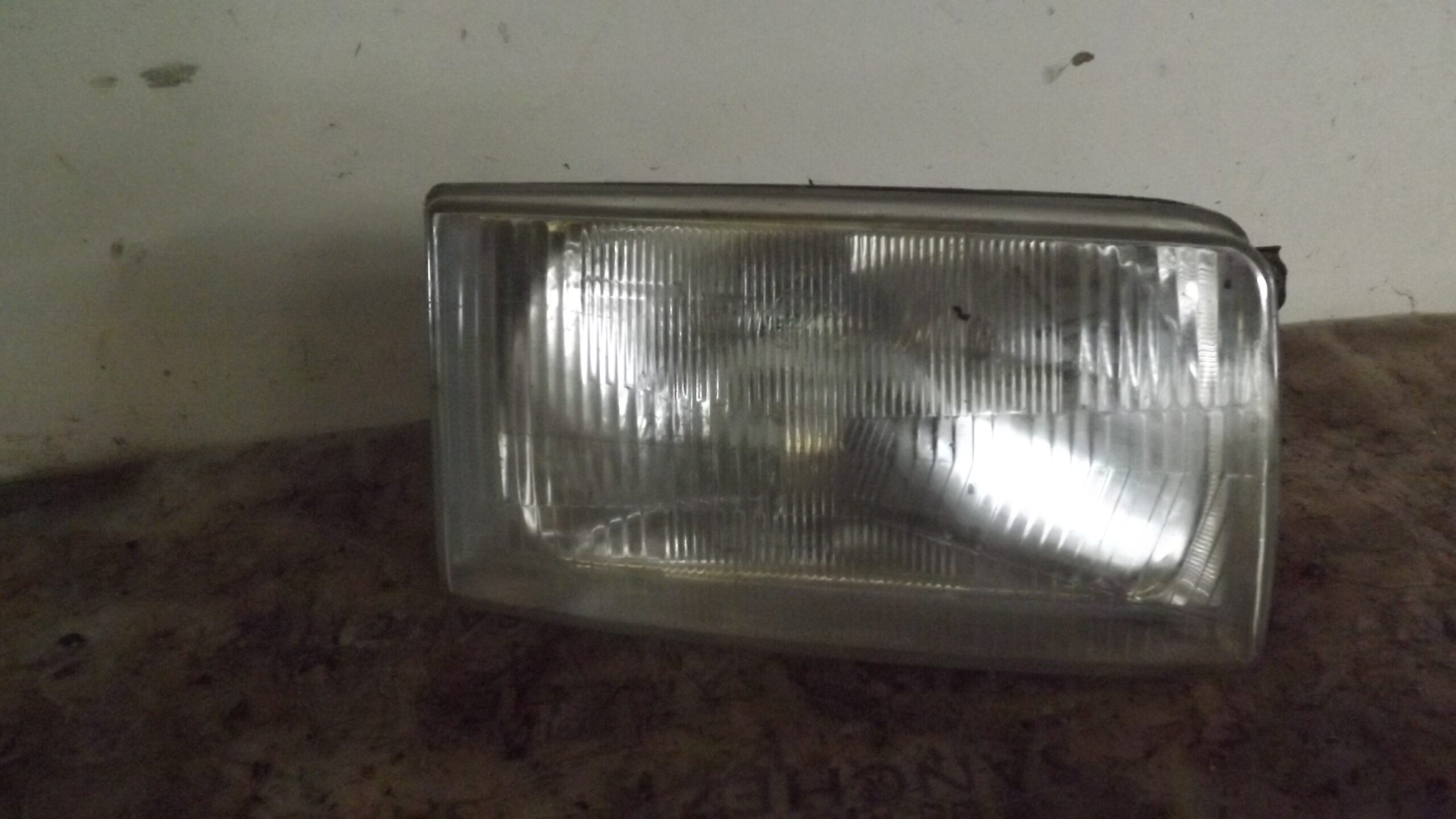 FARO DERECHO VOLKSWAGEN T4 TRANSPORTER/FURGONETA (MOD. 1991) 1.9 Diesel (1X)