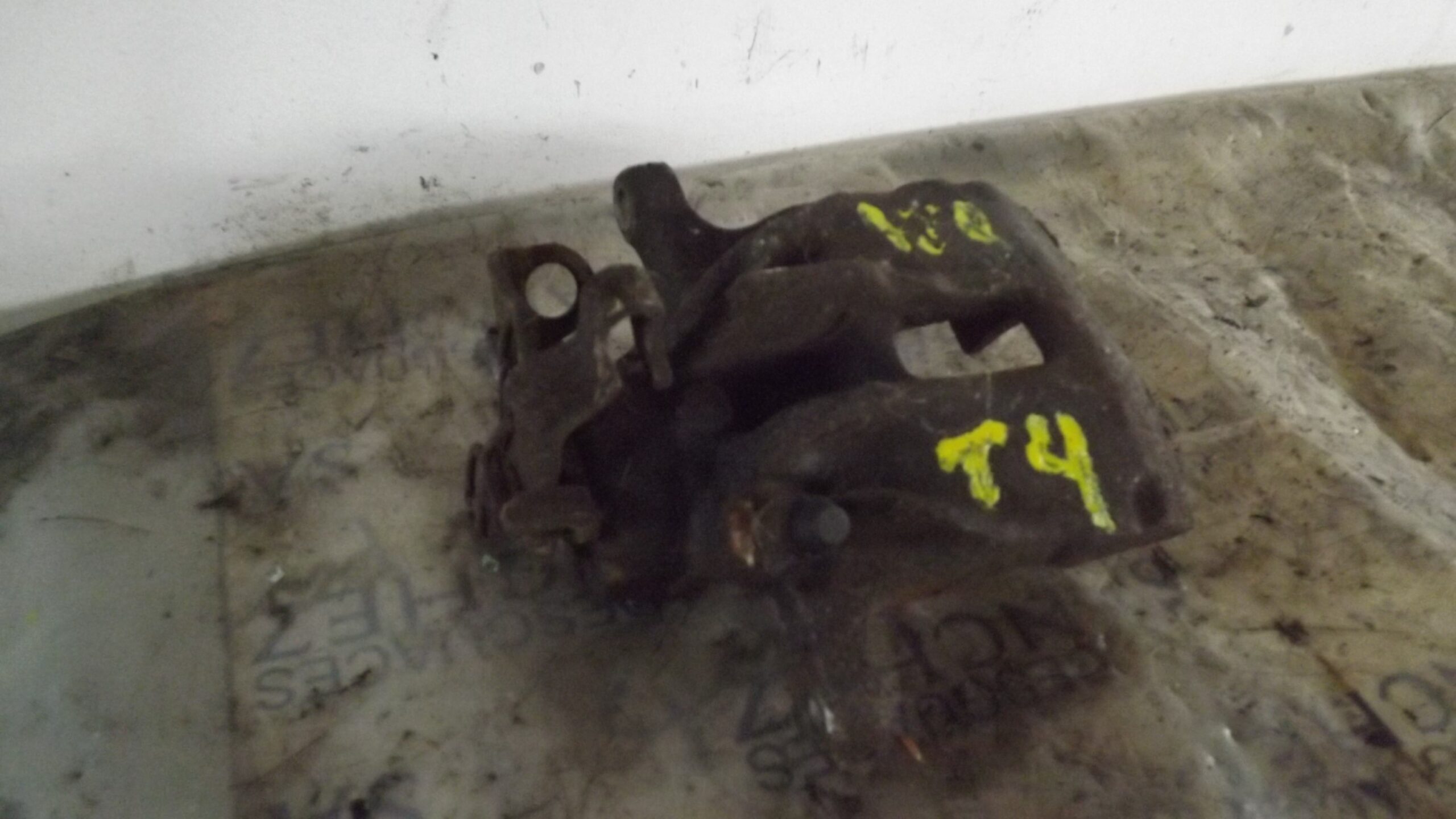 PINZA DE FRENO TRASERA IZQUIERDA VOLKSWAGEN T4 TRANSPORTER/FURGONETA (MOD. 1991) 1.9 Diesel (1X)