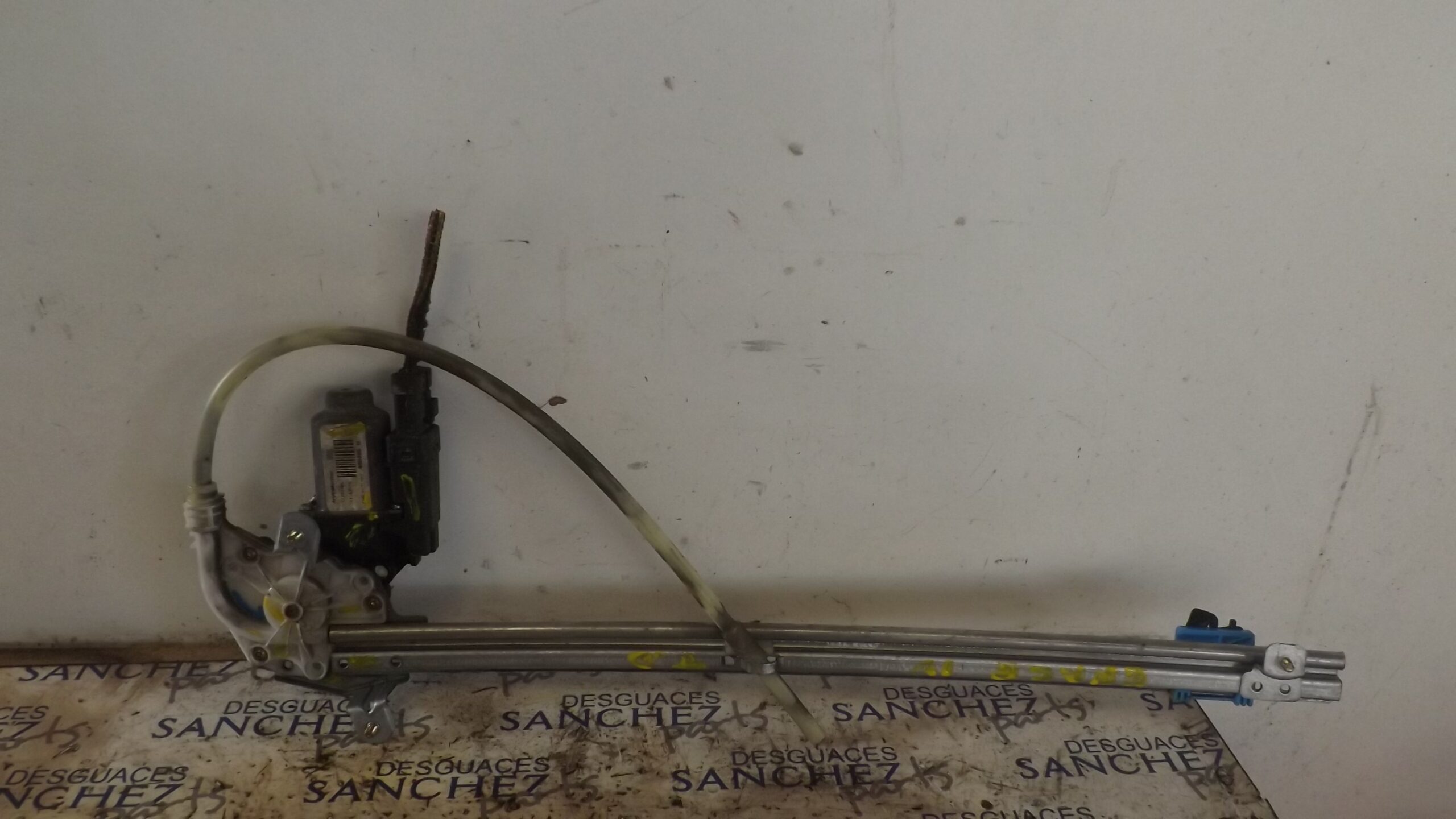 MOTOR ELEVALUNAS TRASERO DERECHO RENAULT ESPACE IV (JK0) *