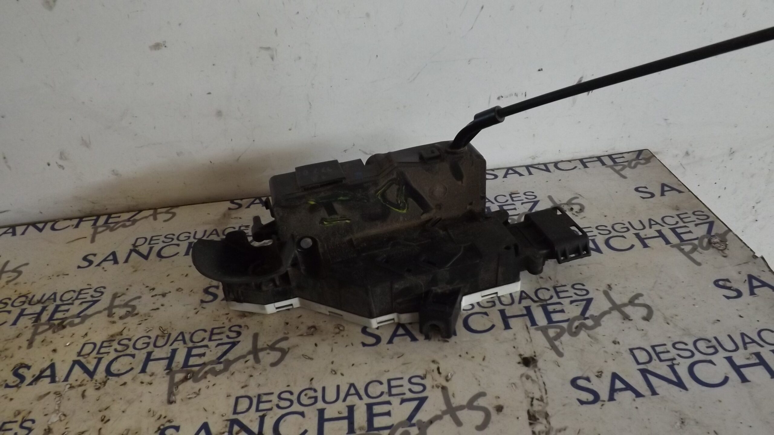 CERRADURA PUERTA DELANTERA DERECHA CITROEN C4 PICASSO *