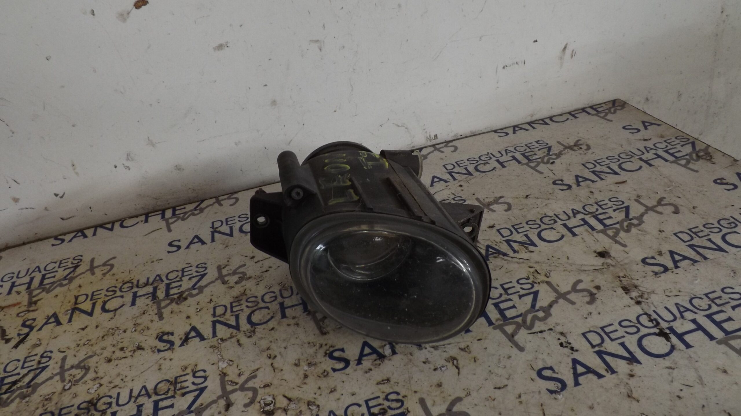 FARO ANTINIEBLA IZQUIERDO SEAT LEON (1M1) *
