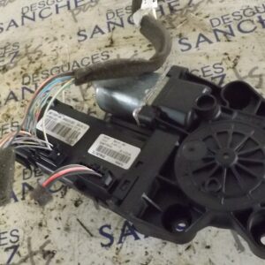 MOTOR ELEVALUNAS DELANTERO IZQUIERDO RENAULT SCENIC III *